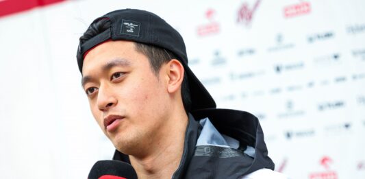Guanyu Zhou, Alfa Romeo