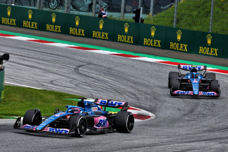 Fernando Alonso, Esteban Ocon, Alpine