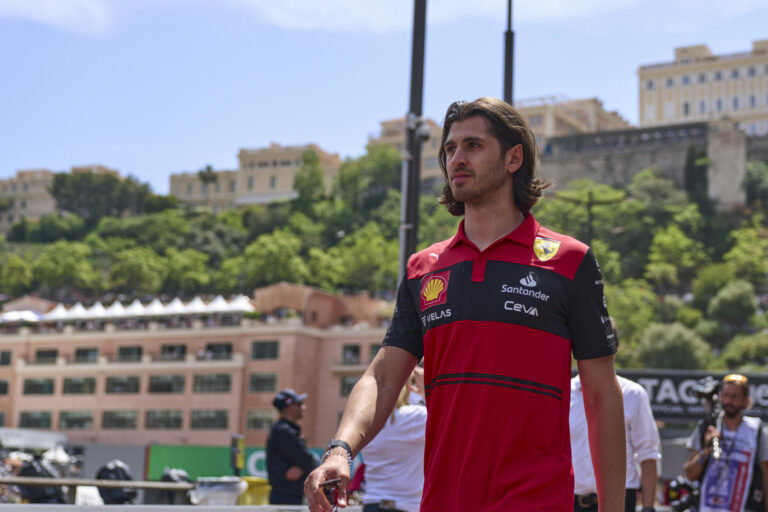 Antonio Giovinazzi, Monaco