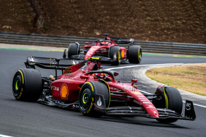 Carlos Sainz, Charles Leclerc, Ferrari