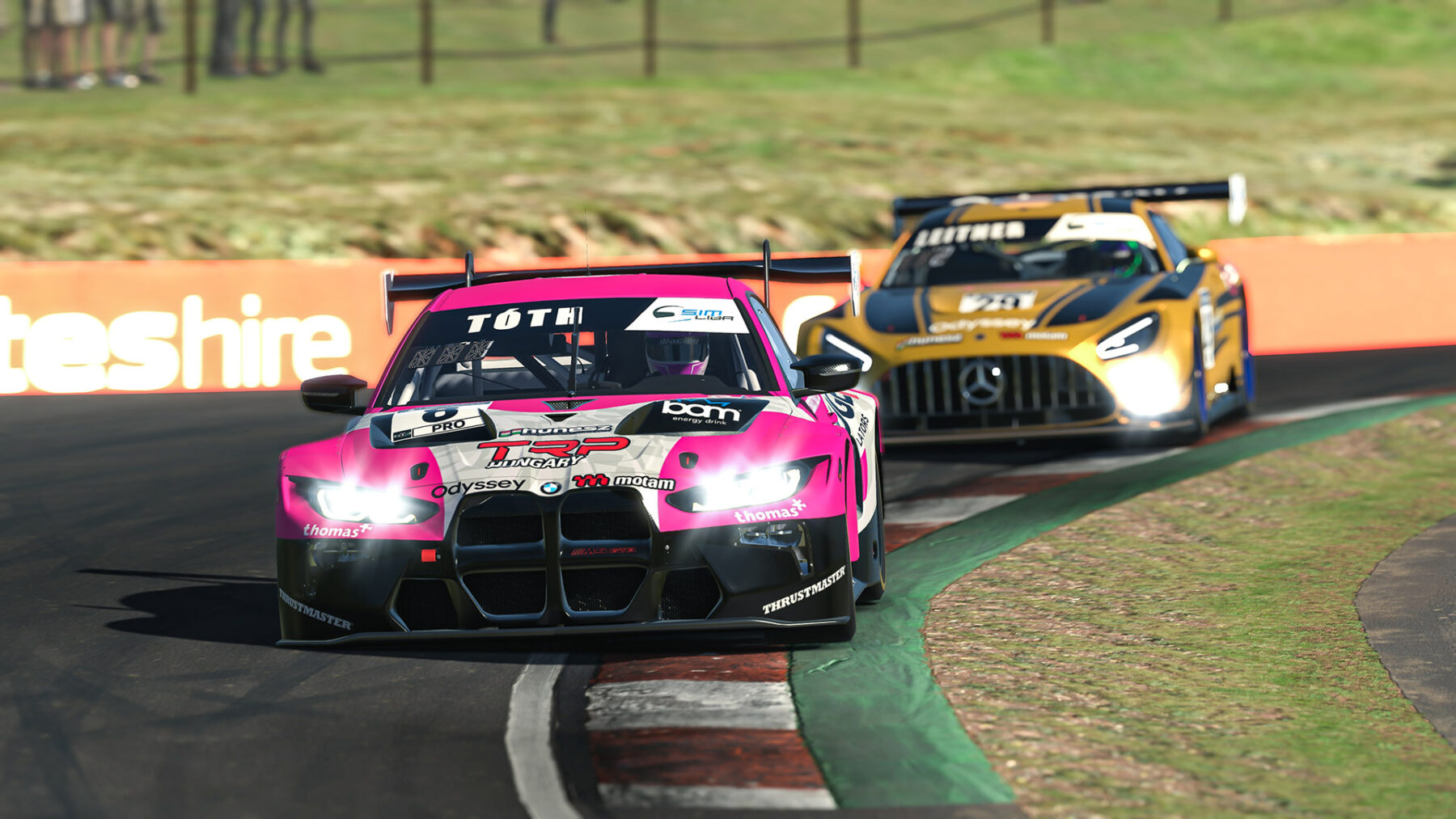 Az első futam ismét Leitner és Tóth fej-fej melletti küzdelmét hozta