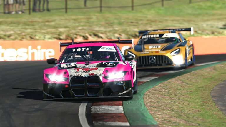 Az első futam ismét Leitner és Tóth fej-fej melletti küzdelmét hozta