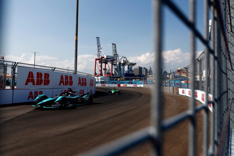 Sam Bird, Jaguar, Formula E, FE