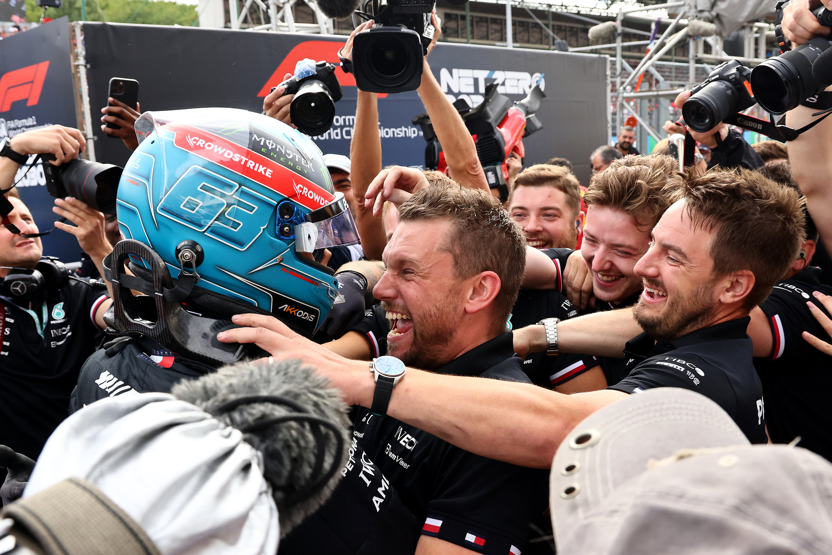 Russell 5 éven belül bajnokságot nyerne a Mercedesszel