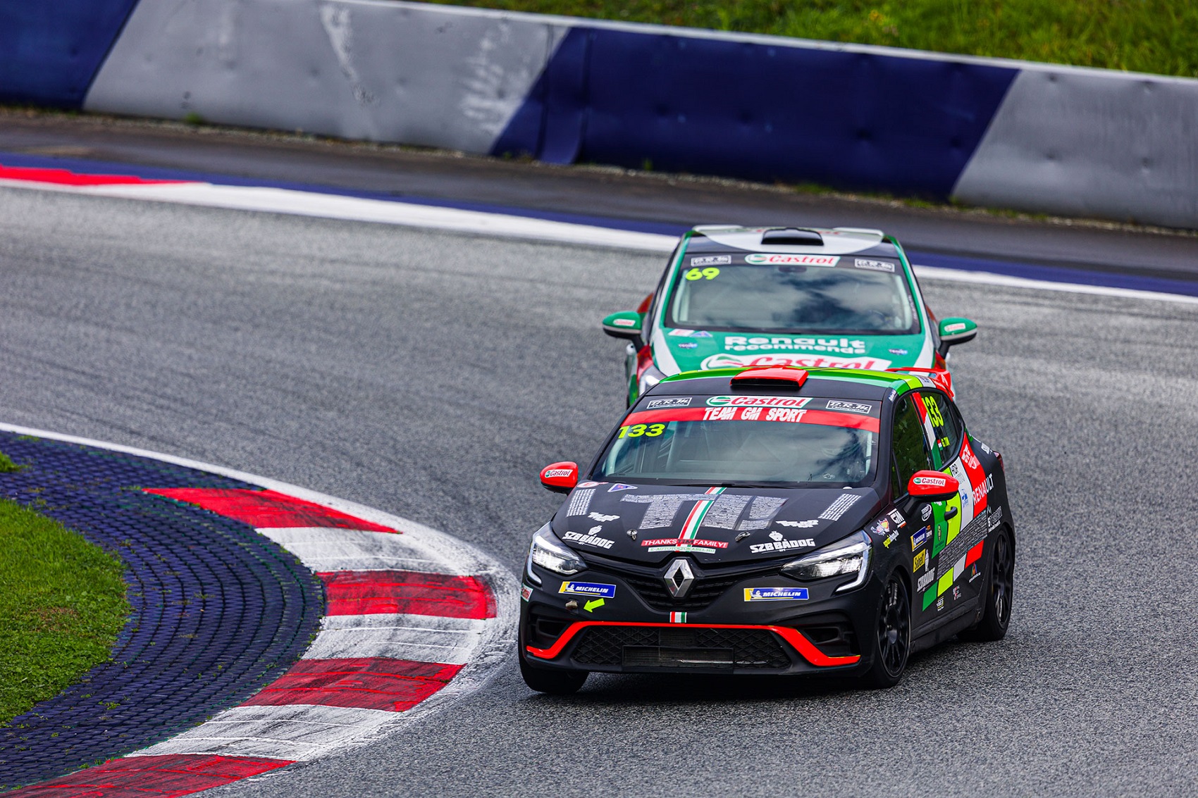 Tim Gábor megérkezett a Clio Cup Europe élmezőnyébe