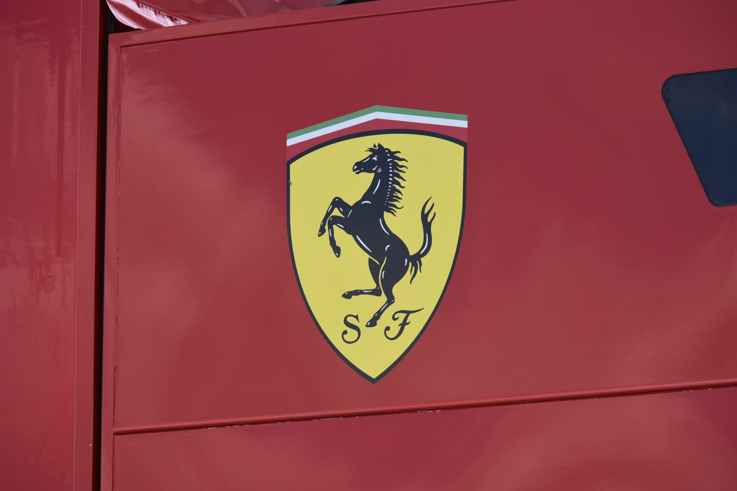 Ferrari logo