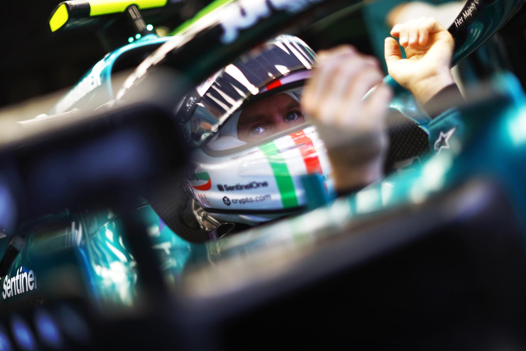 Vettel kiakadt az olasz elnökre: 100 évesnek és „egósnak” titulálta