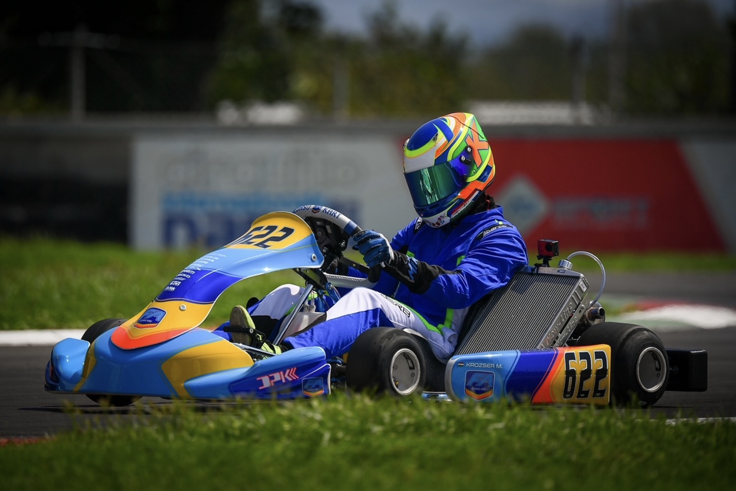 Krózser Menyhért először indul az FIA gokart világbajnokságon