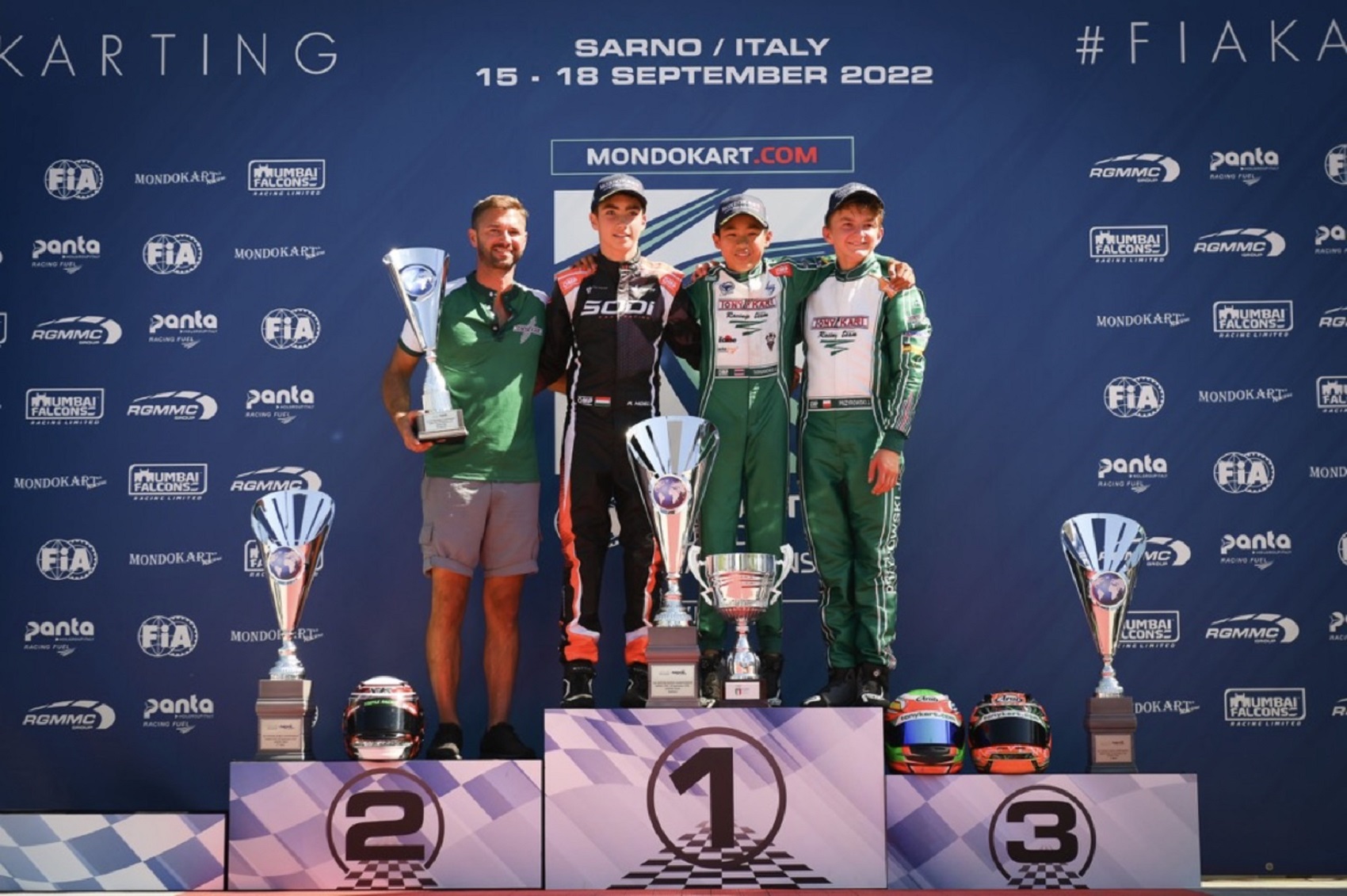 Hatalmas bulin jelentették be: Hideg Ádám újra gyári versenyző lesz