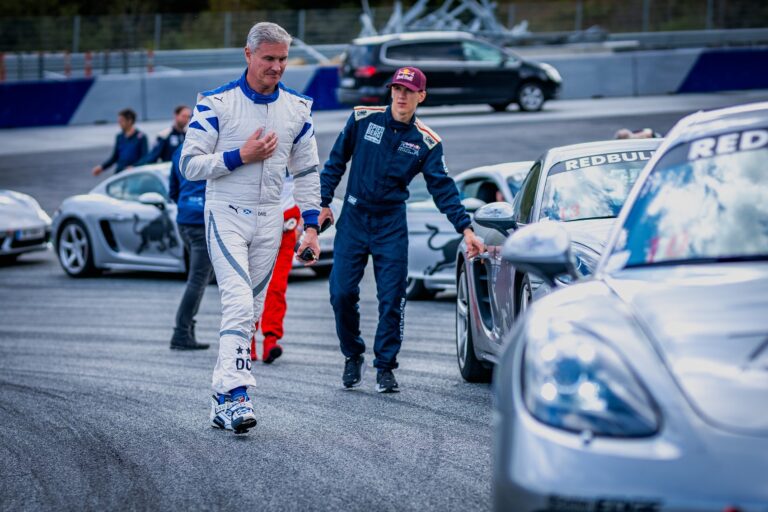 Maciej Janowski, davit coulthard, porsche