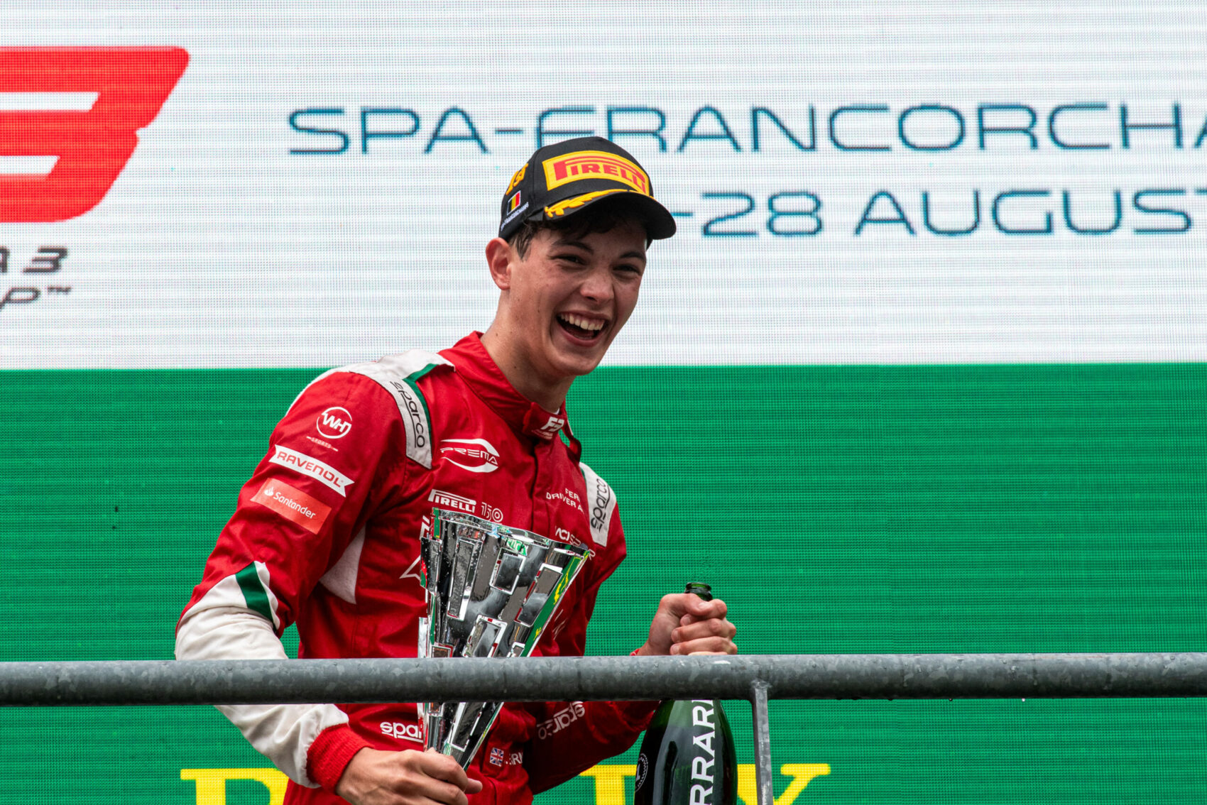 Edzéslehetőségeket kap a Ferrari egyik legjobb juniorja