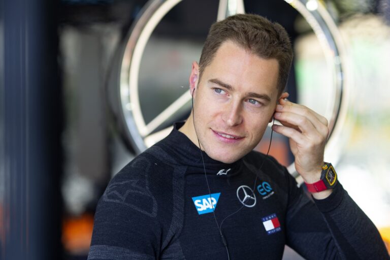 Stoffel Vandoorne, aston martin