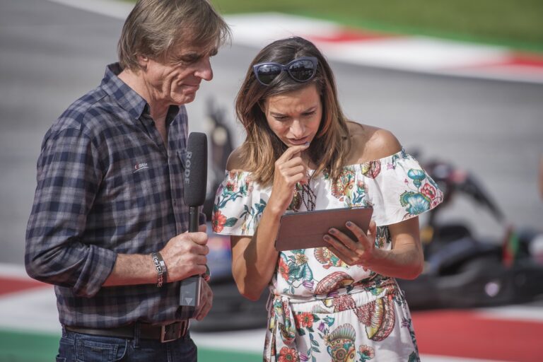 Gustl Auinger és Alonso barátnője, Andrea Schlager