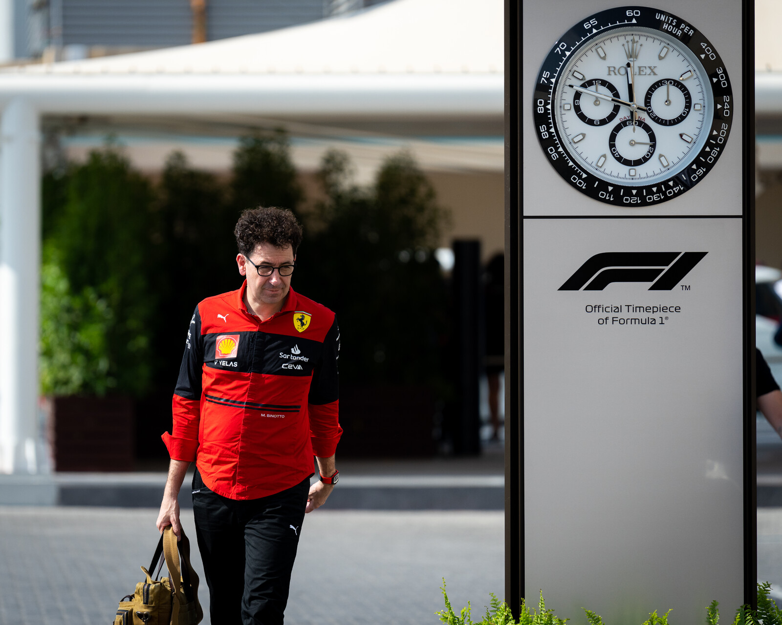 Hivatalos: Binotto távozik, új csapatfőnököt kap a Ferrari!