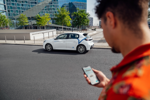 Share NOW, Peugeot 208