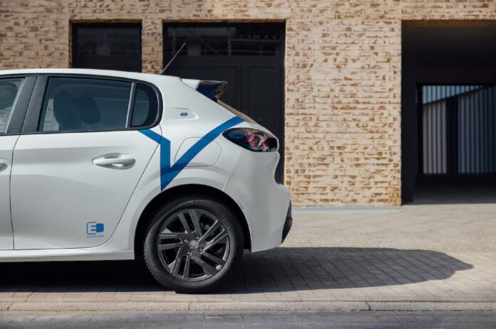 Share NOW, Peugeot 208