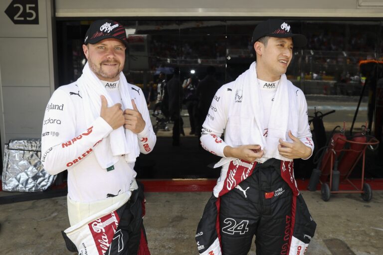 Guanyu Zhou, Valtteri Bottas, Alfa Romeo