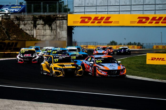 mikel azcona, Nathanaël Berthon, tcr