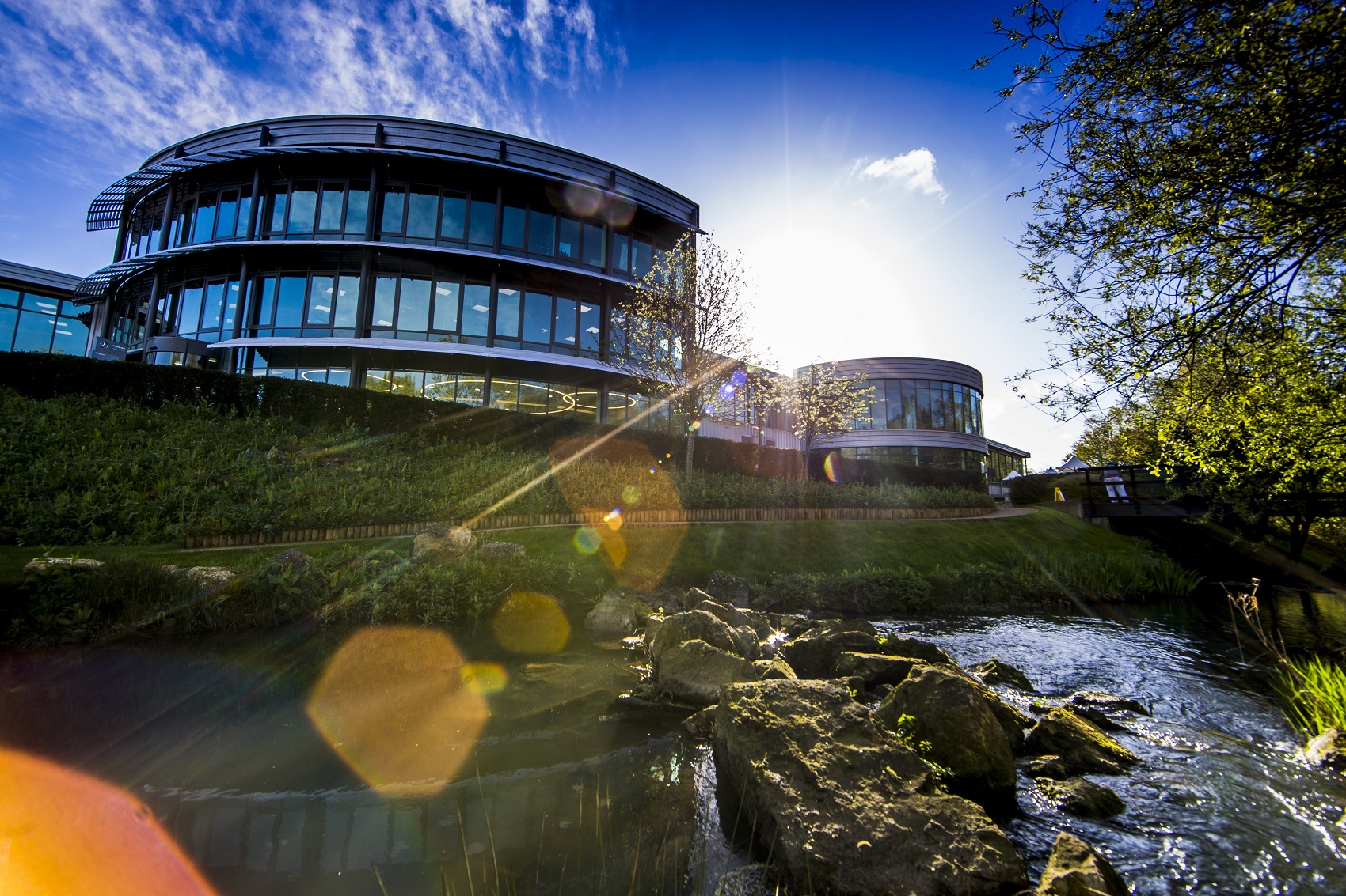 Beestek az első képek a 2023-as Mercedes W14-ről