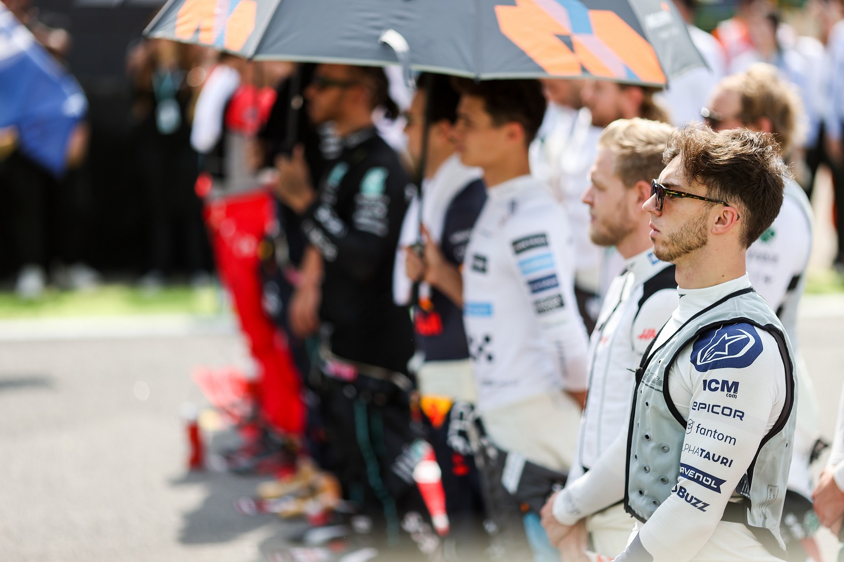 Az F1-es pilóták is megszavazták a 2022-es év versenyzőjét, de valaki nem vett ebben részt