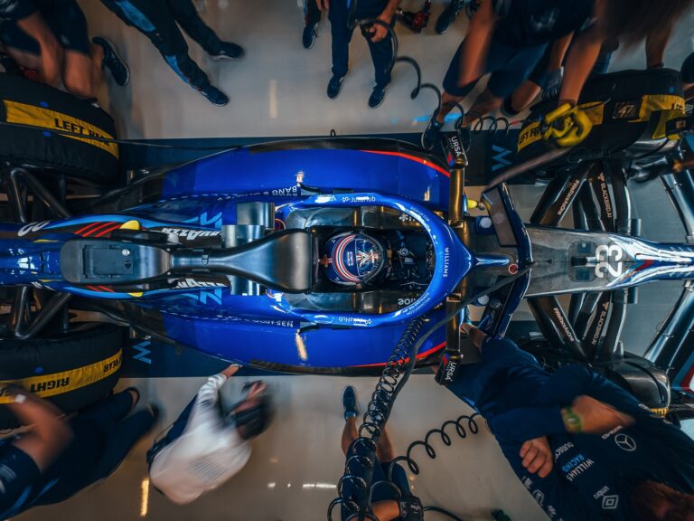 Alexander Albon (THA) Williams Racing.