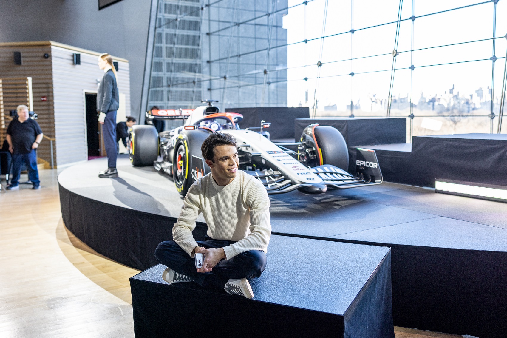 Latifi példáját követi a kirúgott Nyck de Vries