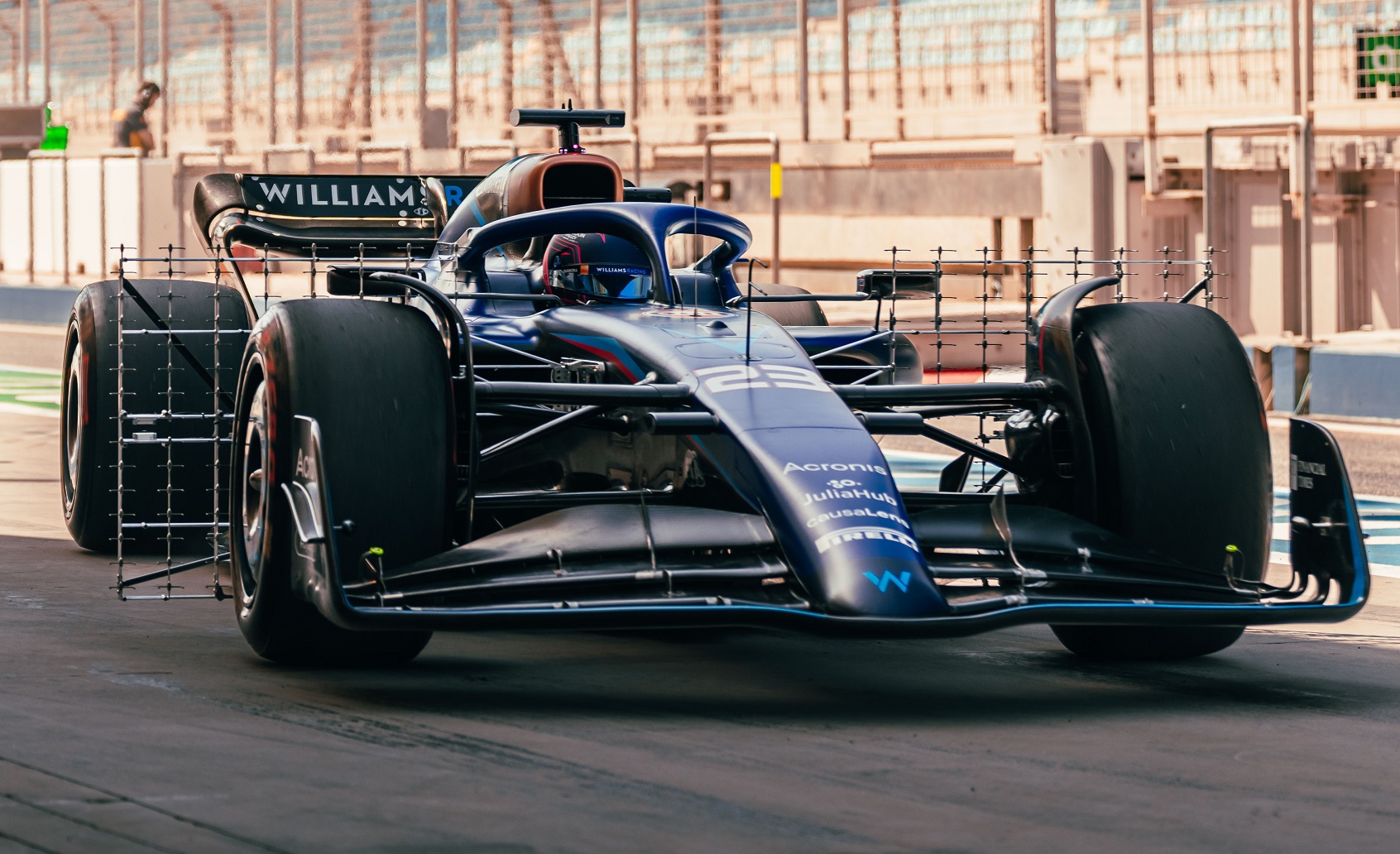 Miért szarvazzák fel az F1-es autókat a teszten? Bemutatjuk az aero rake-et