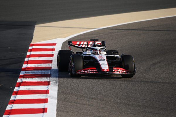 Forma-1, Kevin Magnussen, Haas, Bahrein teszt 2023 3. nap