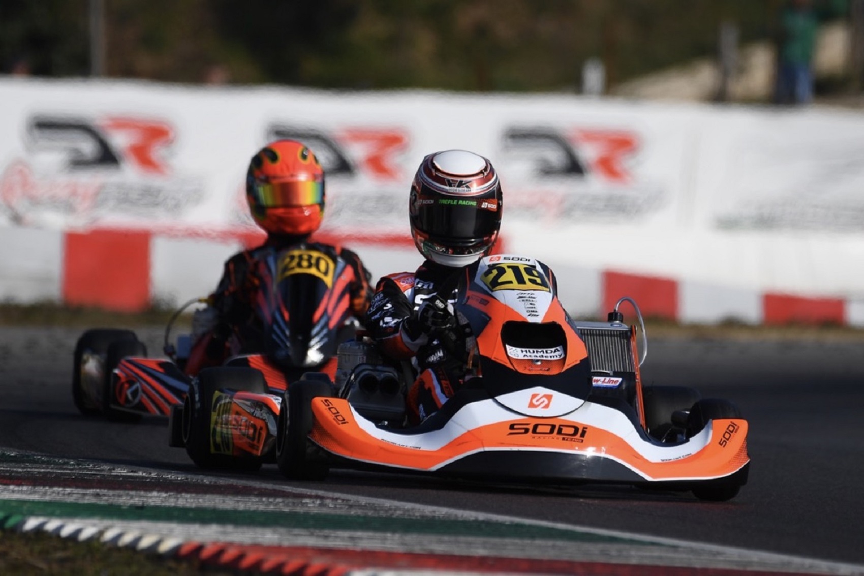 Hideg Ádám a Vezúv tövében versenyez