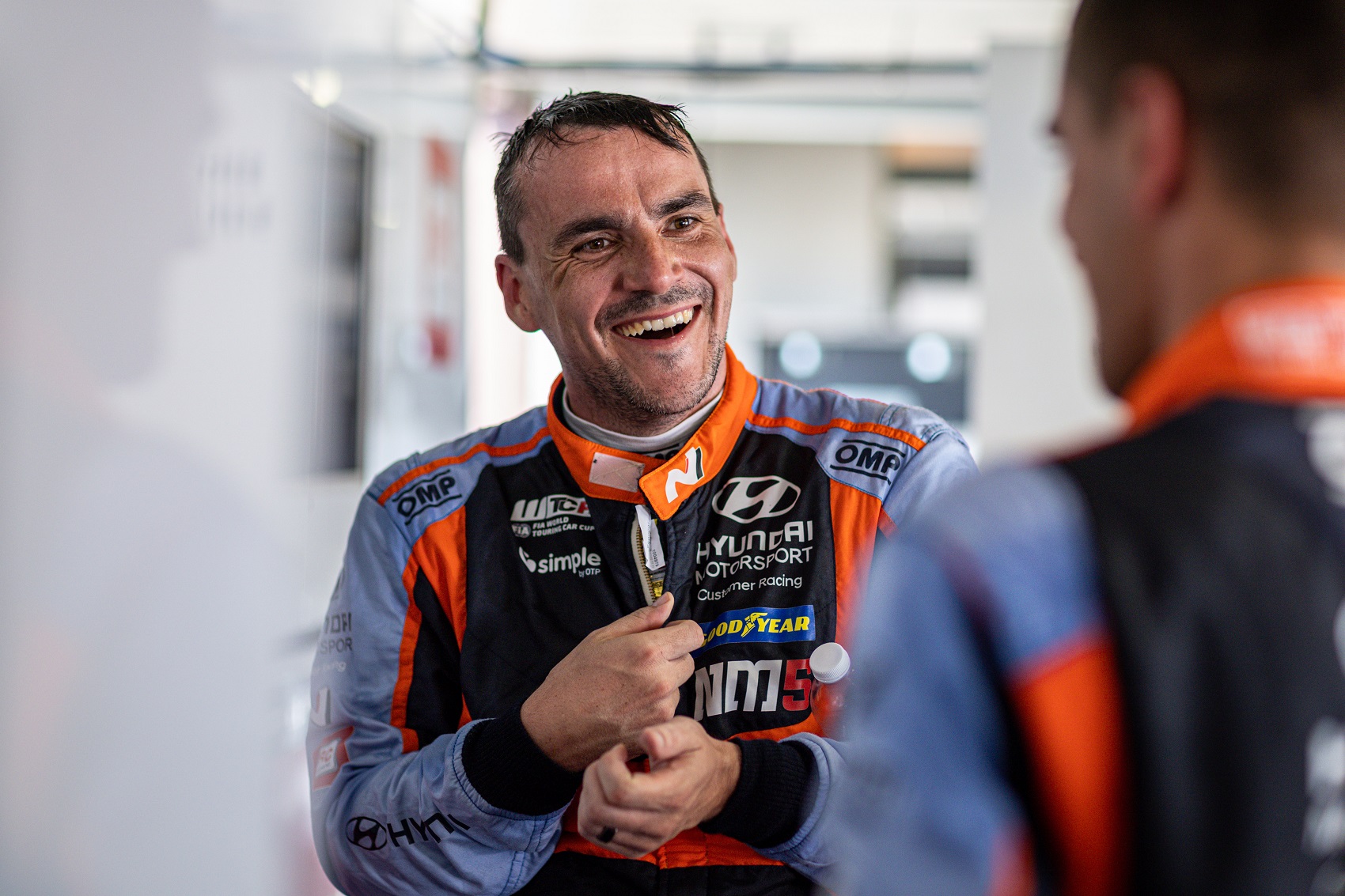 Michelisz csapattársa korábbi F1-es pilóták között bizonyíthat