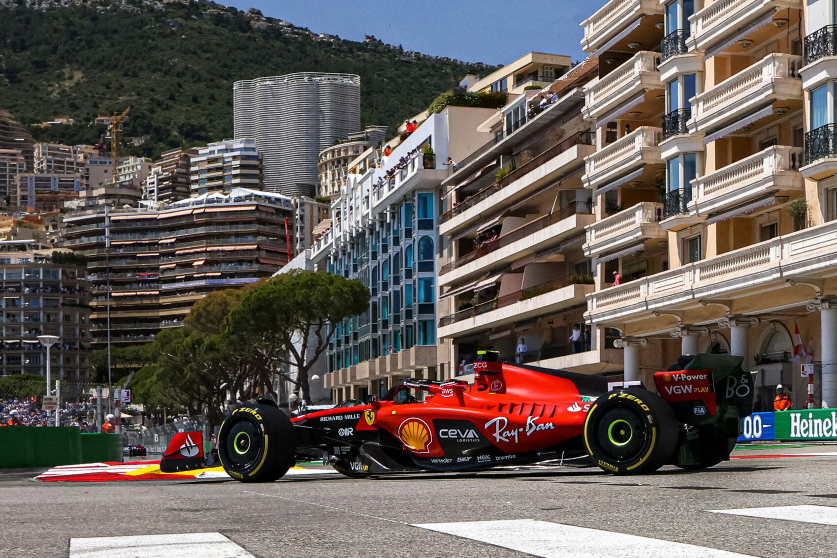 Egyedi fejlesztési stratégiát választott a Ferrari