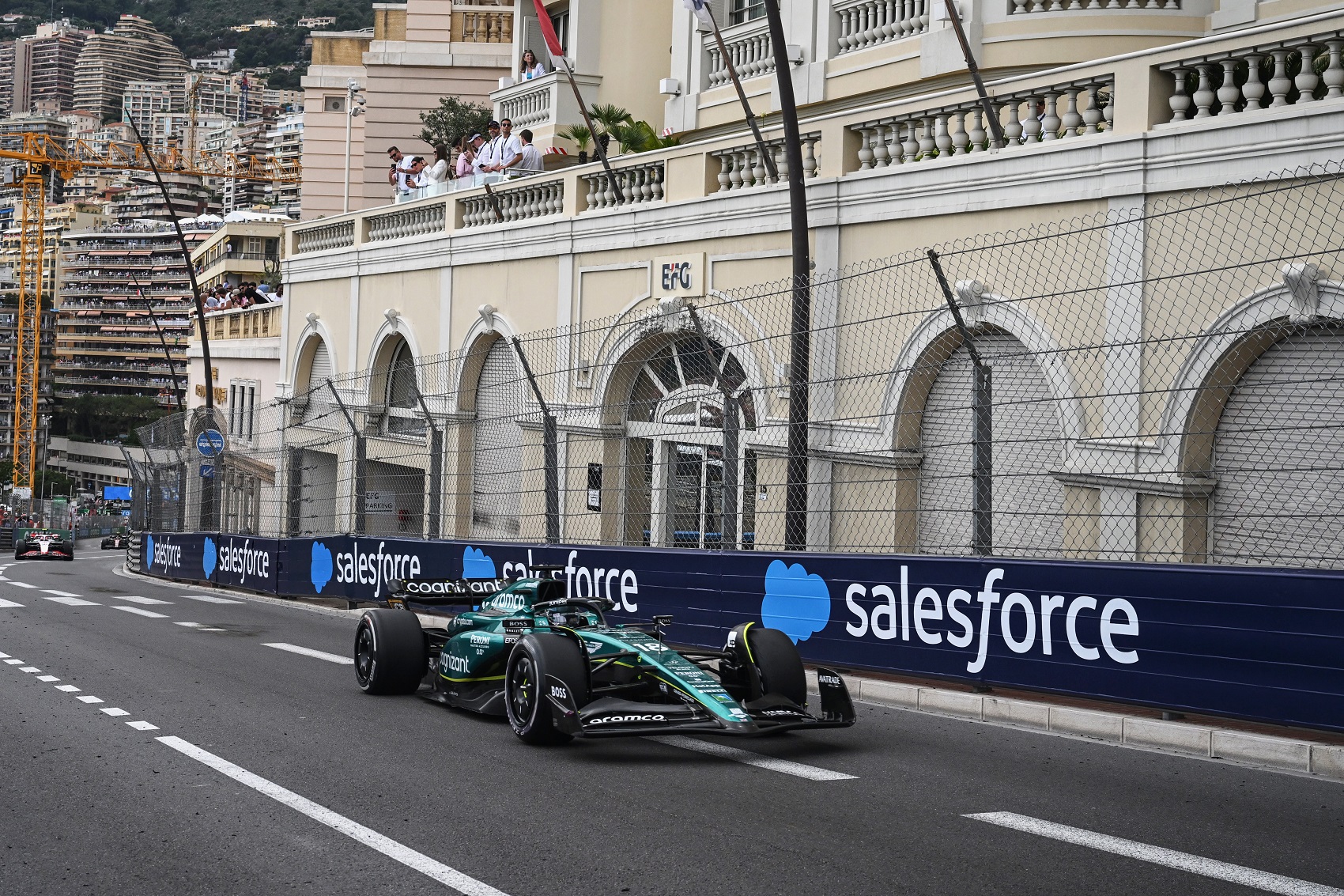 Az Aston Martin versenyzője azt se tudta, hogy sírjon vagy nevessen