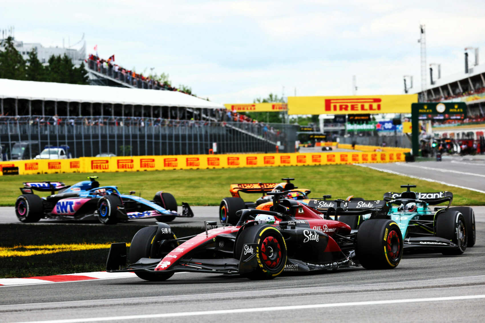 Szupersztárt és kinevetett pilótát is adott már az F1-nek az új csapatjelölt