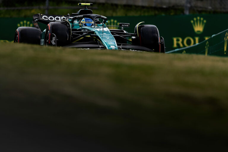 Forma-1, Fernando Alonso, Aston Martin, Osztrák Nagydíj 2023, péntek