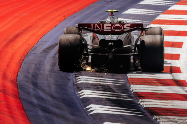 Forma-1, Lewis Hamilton, Mercedes, Osztrák Nagydíj 2023, péntek