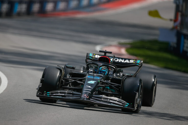 Russell nem amiatt esett ki, amire elsőre gondolnánk