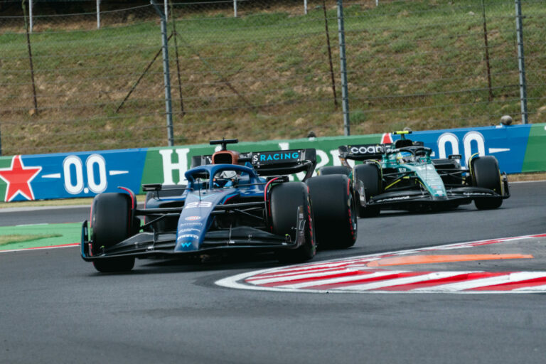 Forma-1, Alexander Albon, Williams, Fernando Alonso, Aston Martin, Magyar Nagydíj 2023, péntek