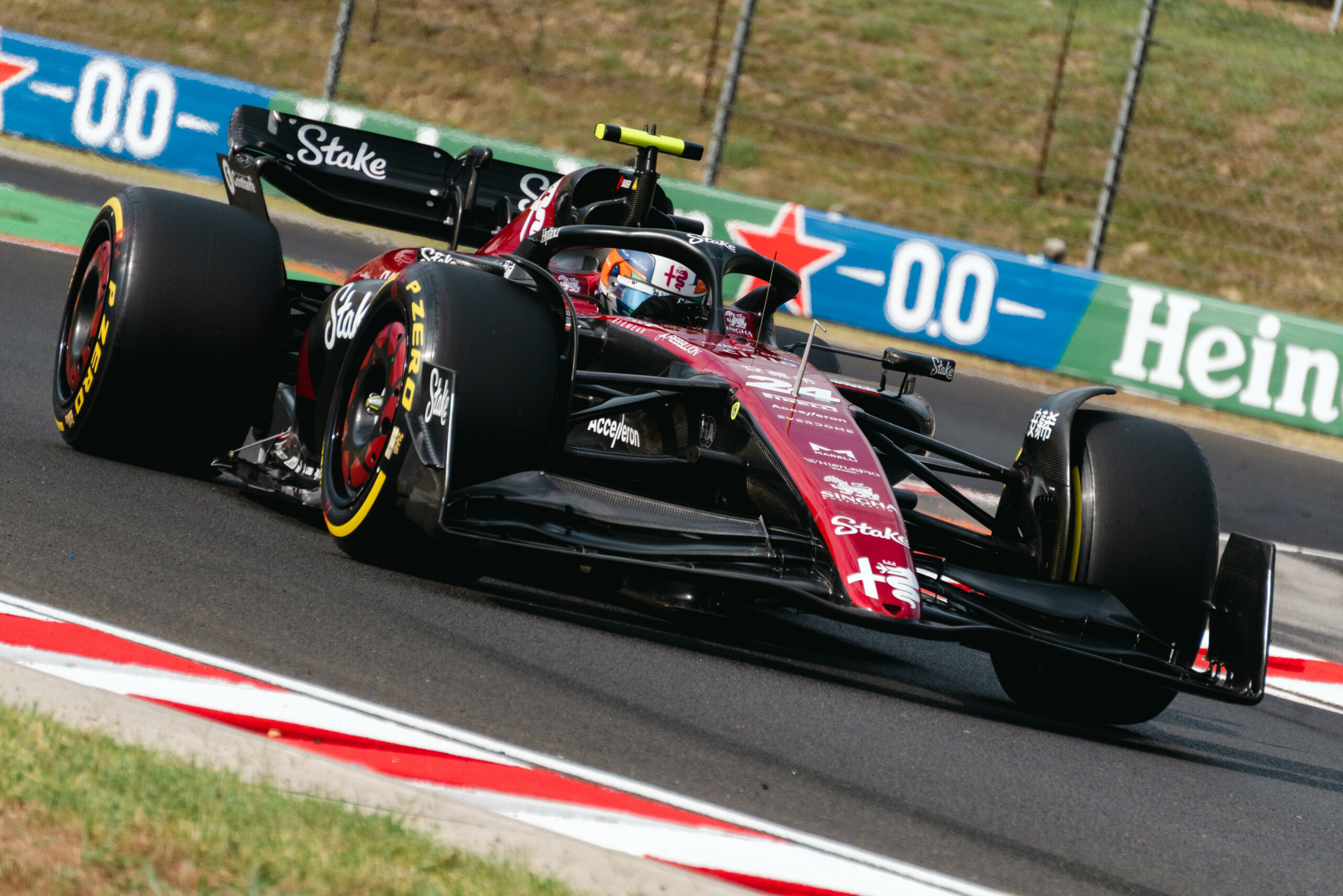 11 éve nem látott sikert hozott össze csapatának Csou és Bottas