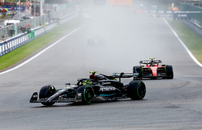 F1 Lewis Hamilton Mercedes Ferrari