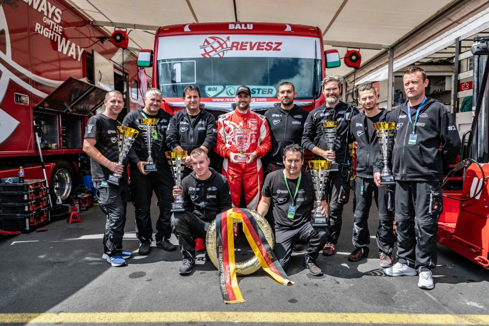 A Révész Racing és Kiss Norbert uralta a Kamion Eb nürburgringi hétvégéjét