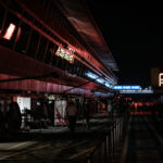 F1 Monza éjszaka bokszutca paddock