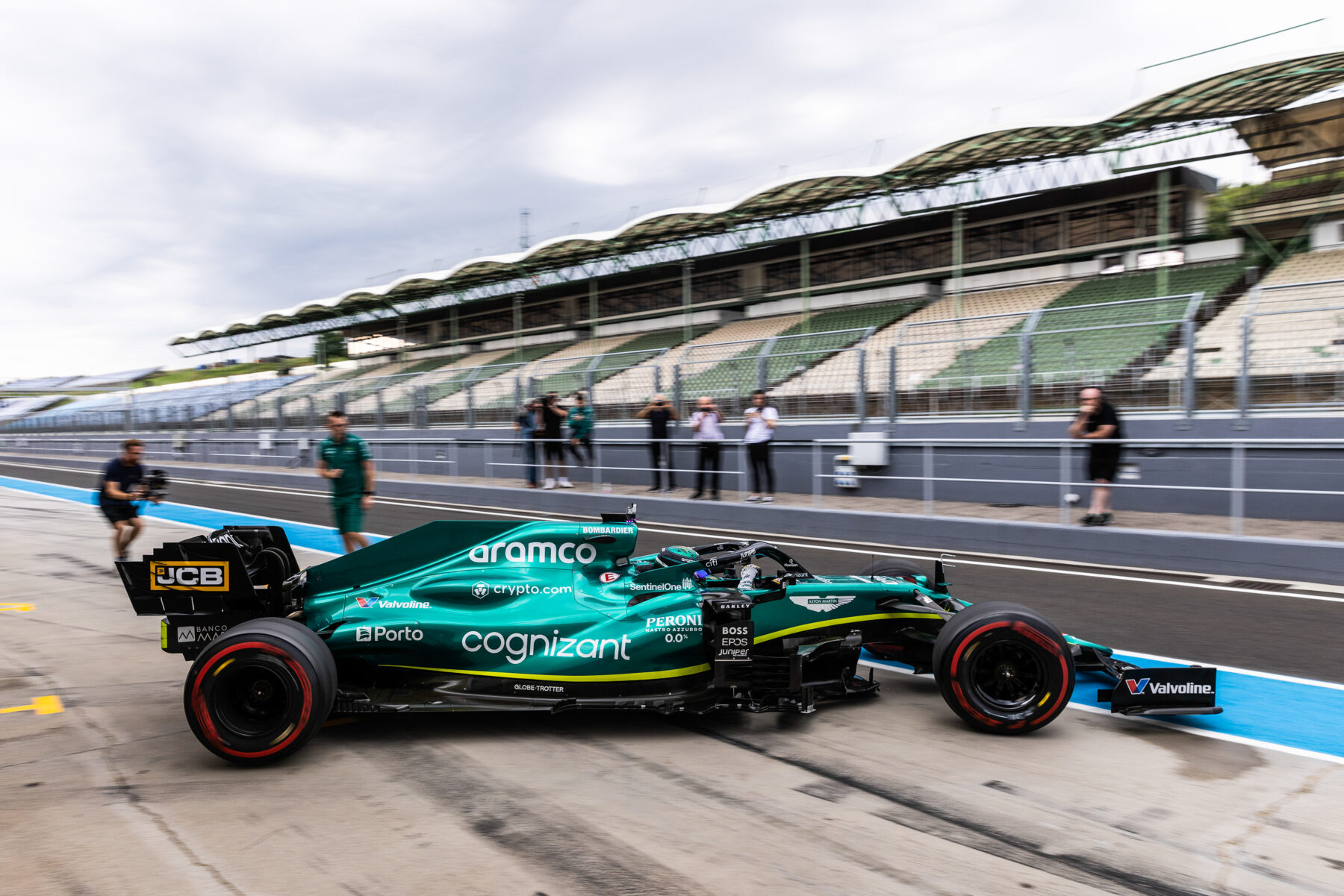 Jessica Hawkins, Aston Martin, teszt, Hungaroring, AMR21