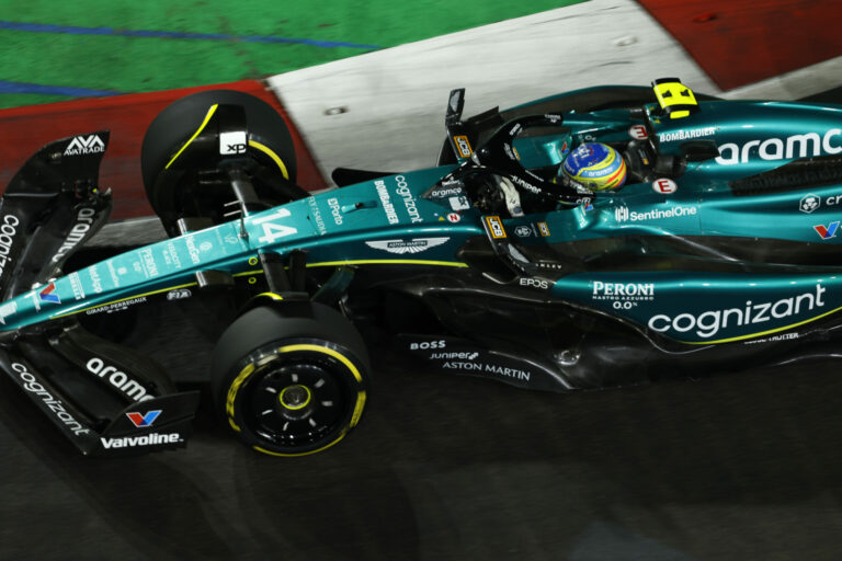 Fernando Alonso, Aston Martin