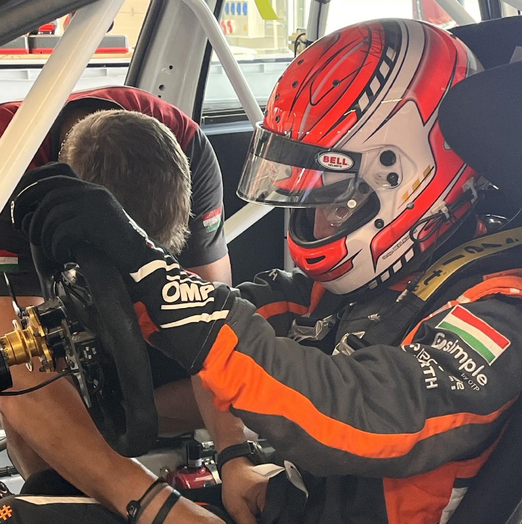 Eljött az idő, Bucsi Attila bemutatkozik TCR-autóval