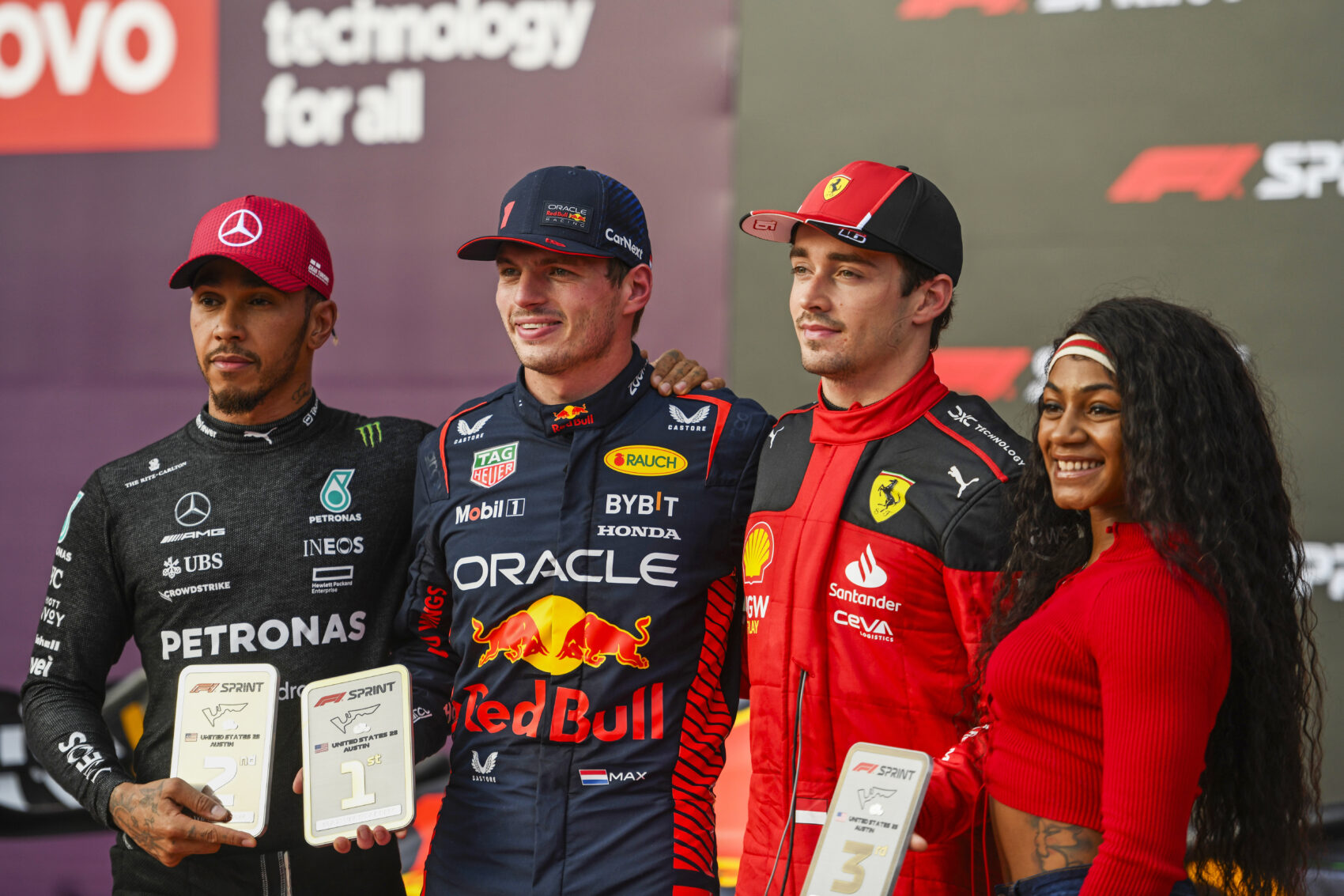 Verstappen dominált, Hamilton szerint túl messze van a Red Bull – így látta a sprintet a top 3