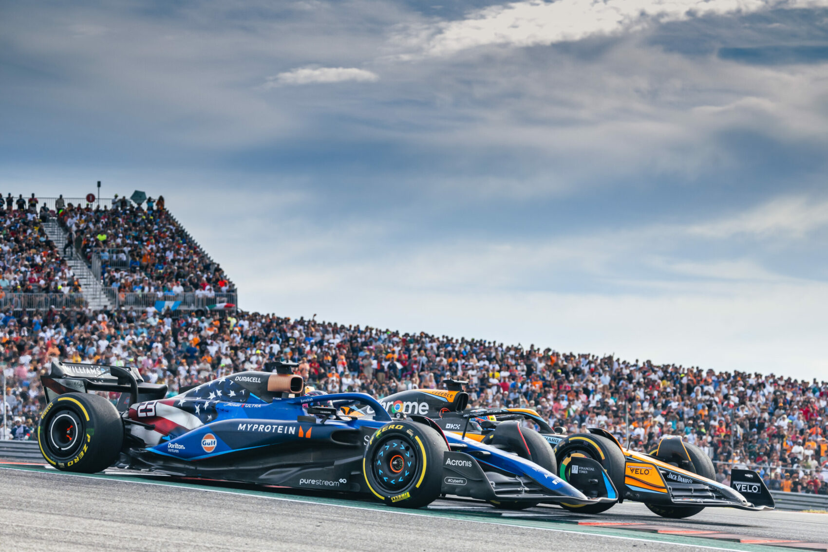 Pérez hazájában is nyerne Verstappen, Lawson bajnoki címre tör – ez a hétvége programja az autósportban