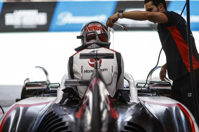 F1 Kevin Magnussen Haas