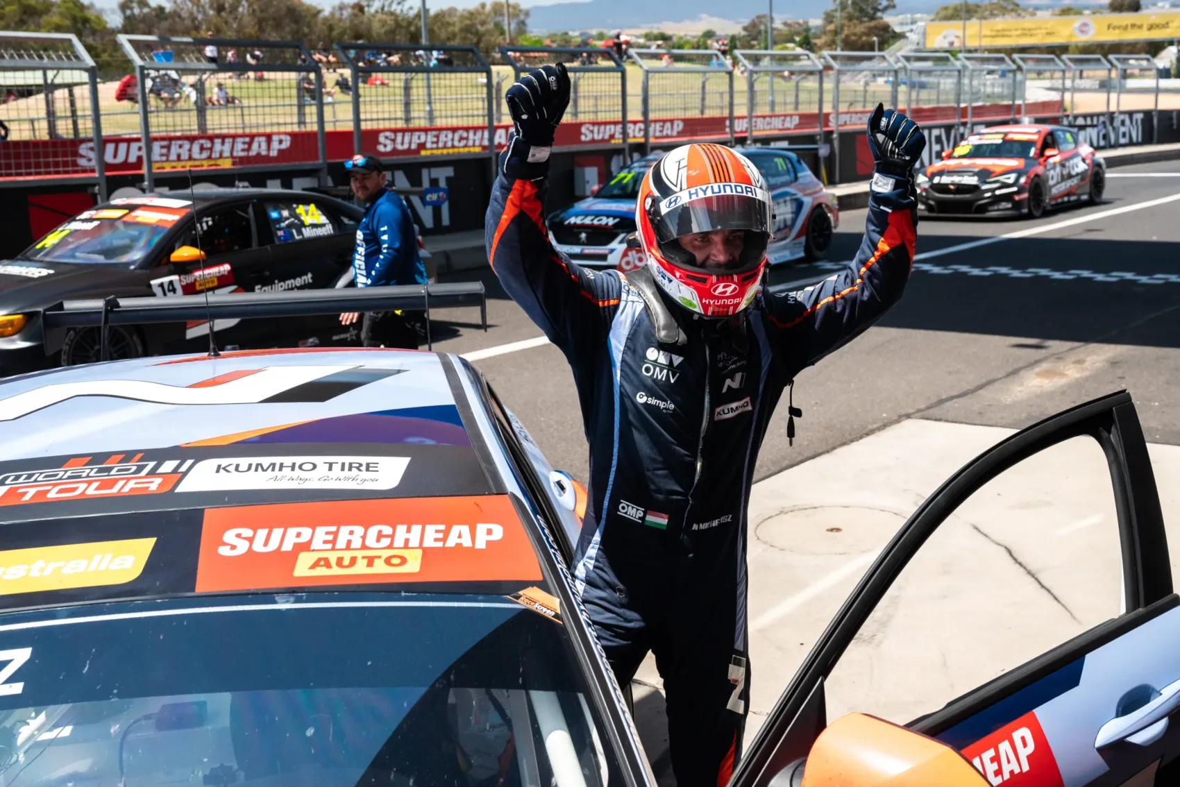 Valóra vált Michelisz álma az újabb győzelemmel