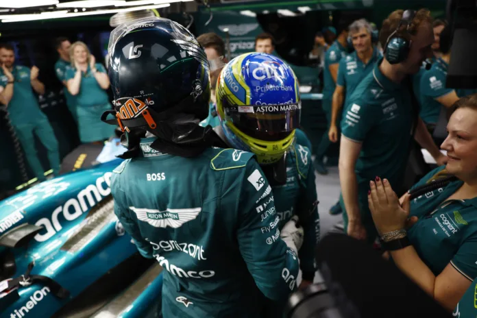 Lance Stroll, Fernando Alonso, Aston Martin