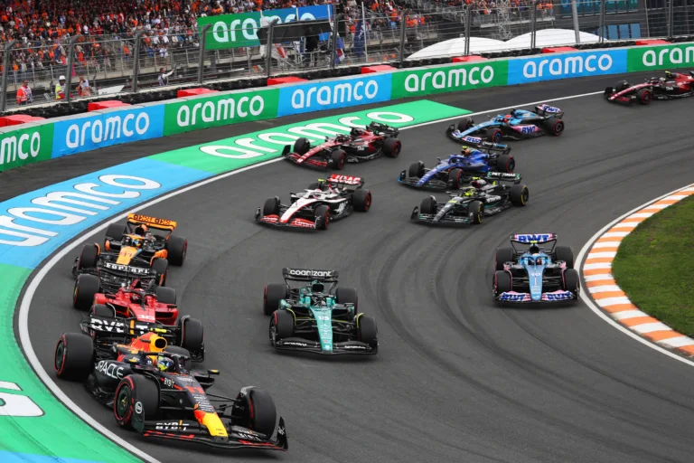 Hamilton szerint oktatóanyagnak is jó lesz az új F1-es film